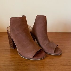 Steve Madden booties